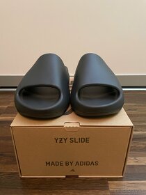 Adidas Yeezy Slide Onyx 43 - 3