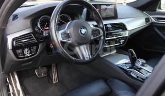 Predám BMW 530xd M packet - 3