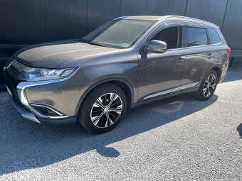 Outlander 2,0 Mivec Intense CVT 4WD 100rokov - 3