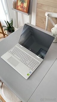 HP ENVY x360 15 – i7, 16GB RAM, dotykový displej - 3