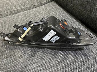 hmlovka Škoda Octavia III 5E0941699D - 3