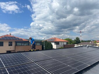 🔧 ČISTENIE FASÁD, DLAŽIEB, OKIEN, ŽALÚZIÍ A FOTOVOLTIKY - 3