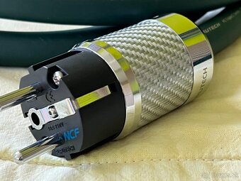 FURUTECH zdrojovy kabel 2,0 m - 3