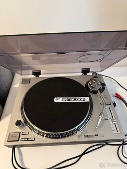 Predam gramofon Reloop RP7000 - 3