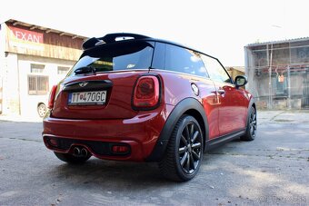Mini Cooper S 2.0 141kW Panoráma JCW 100 tis. km - 3