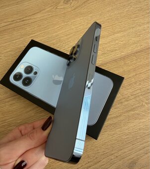iPhone 13 Pro 256GB Sierra Blue - 3