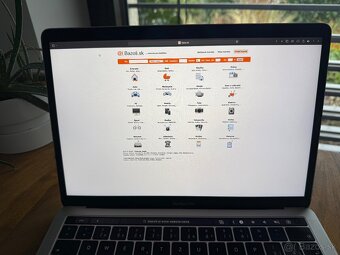 MacBook Pro 13" (2019, 1.4 GHz i5, 8 GB RAM, 256 GB SSD) - 3