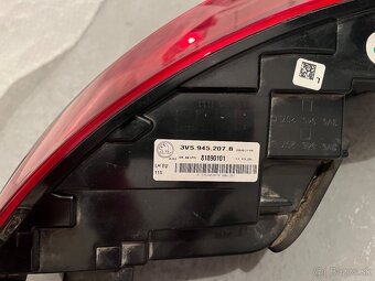 Svetlo Skoda Superb sedan lave - 3