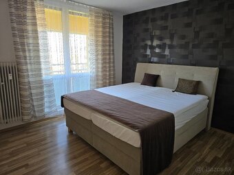 Prenájom 3 izbový byt sídlisko Tarča - 3