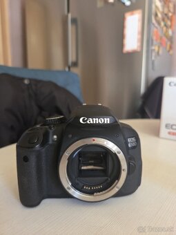 Canon EOS 650D - 3