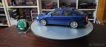 Predam model Skoda Octavia 2 RS 1:18 Otto - 3