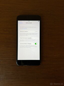 Apple iPhone 7 plus - 3