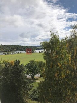 Predaj: 2 izb. byt, rozlohou 56m2, ul. Generála Svobodu Zvol - 3