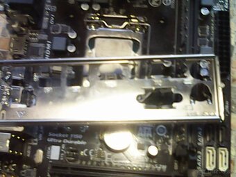 Gigabyte GA-H81M-S2H - 3