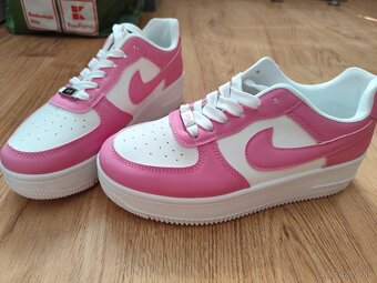 Dámske botasky Nike - 3