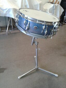 Predam Vintage Amati snare so stojanom. 1960 80eur - 3