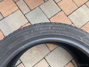 Zimné 245/40 r18 hankook - 3