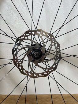 Gravel/Cestné kolesá Triban 622x23C, QR - 3