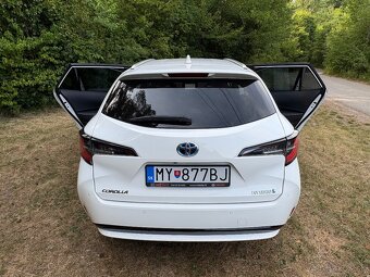 Toyota Corolla Combi TS 1,8 hybrid - miláčik - 3