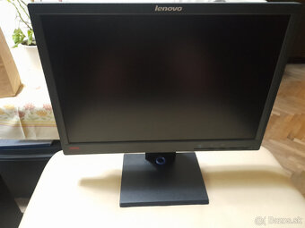 Predam 19"monitor LENOVO LT1952pWd - 3