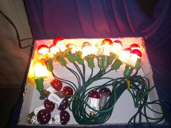 Retro vianocne osvetlenie zlatokov muchotravky - 3