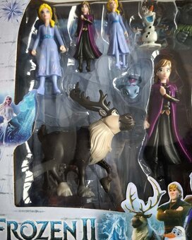 Sada obsahuje 9 figúrok z rozprávky Frozen - Ľadové kráľovst - 3