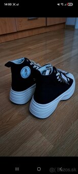 Dámske zateplené nové  tenisky - 3