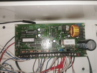 Elektronika Satel alarmu - 3