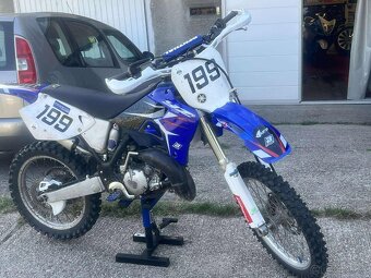 YAMAHA YZ 125 - 3