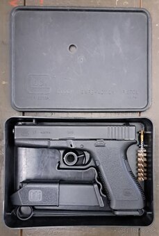 GLOCK 17 gen2 - 3