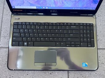 Dell Inspiron / intel i3 / 8GB RAM / 128GB SSD / 15.6" - 3