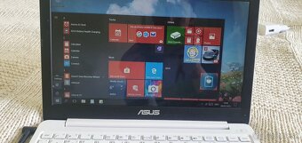 Asus E203N - 3