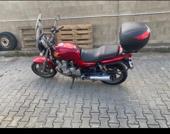 Honda CB750 - 3