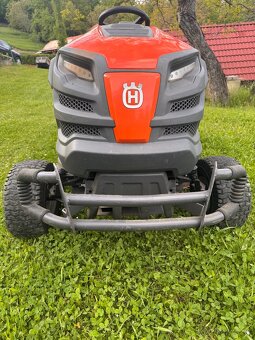 Predam záhradný traktor Husqvarna TC 338 - 3