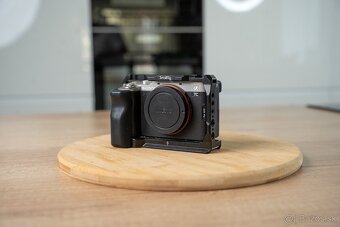 FULLFRAME SONY A7C TOP STAV + KLIETKA - 3