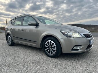 Predám KIA CEED SW 1.6 cvvt 92kw STK, EK do 2027 - 3