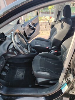 Predam Peugeot 208 1,4 benzin / tovarensky plyn - 3