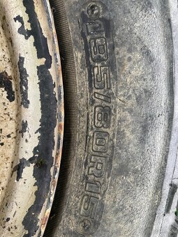 Gumy t3 195/80 r15 - 3