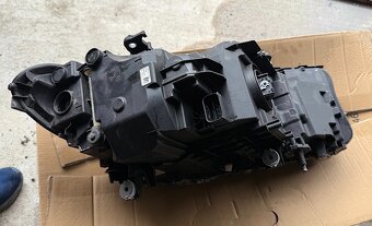 Ľavé predné svetlo BMW 5 G30 - 3