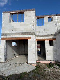 INVESTIČNÁ PRÍLEŽITOSŤ, dvojdom s garážou - 3