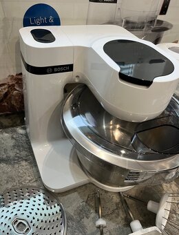 Kuchynský robot Bosch MUM Serie 2 MUMS2EW30 - 3
