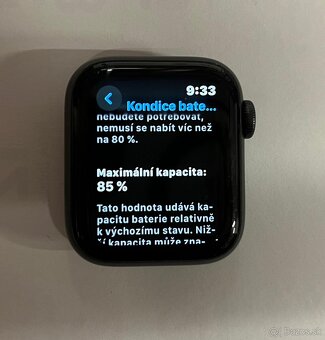 Apple Watch SE 40mm Black (A2351) - 3