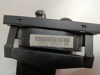 Vypínač svetiel Ford Mondeo III 1S7T13A024AB 20€ - 3