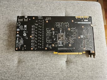 MSI GeForce GTX 1070 ARMOR - 3