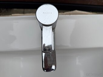 Predám umývadlo - 3