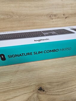 Logitech Signature Slim Combo MK950 - 3