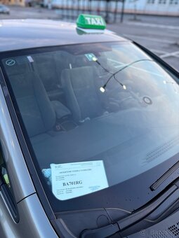 Hľadám šoféra do auta na Bolt Taxi Honda Civic 2007 - 3