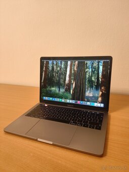 MacBook Pro 2018 | Core i5 • 8GB • SSD - 3