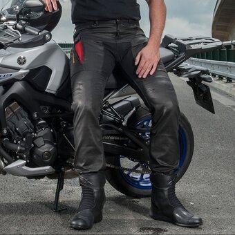 Predám voskované moto nohavice - 3