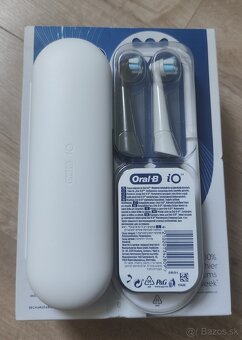 ORAL B IQ 4 - 3